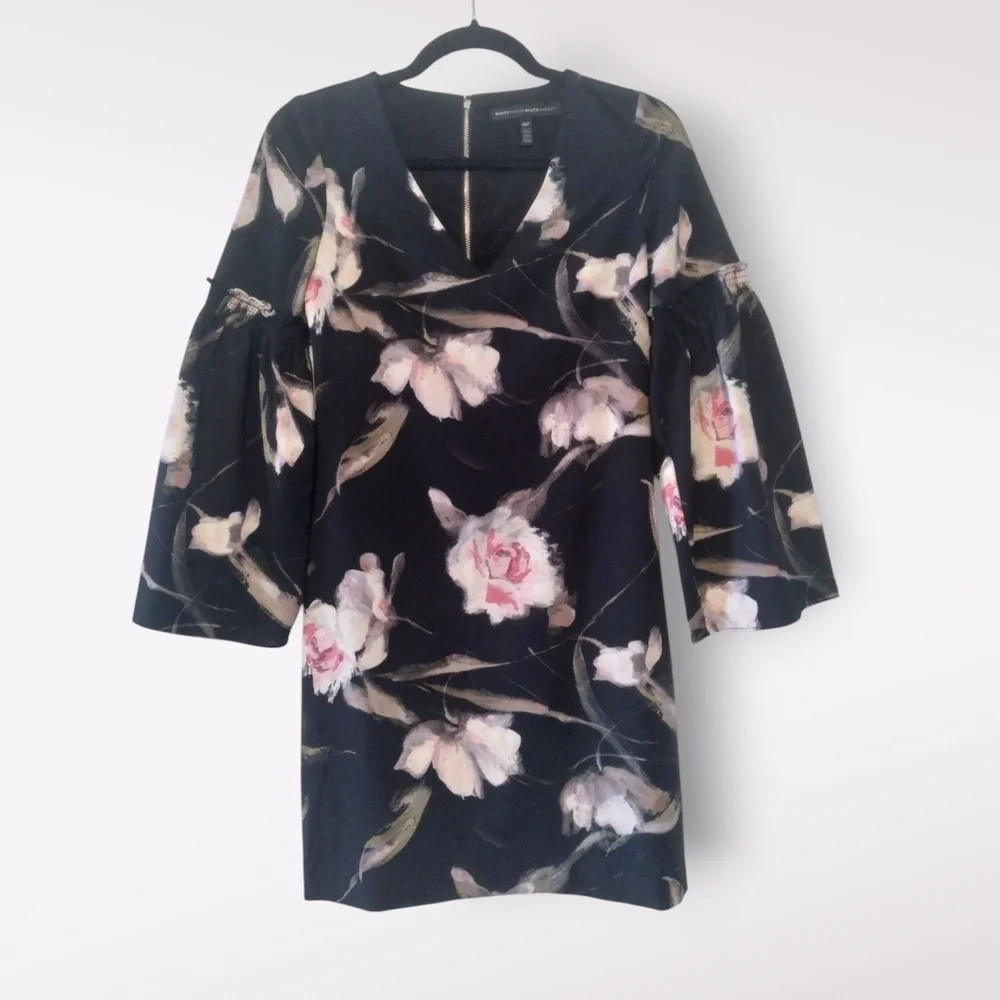 🎉SALE WHBM Black Floral Print Smocked Bell Sleeves Vneck Dress